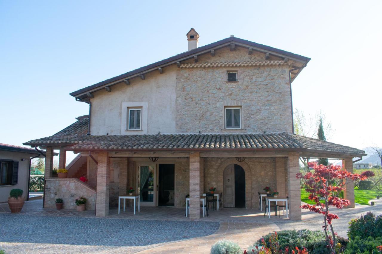 Camera Iris - B&B Antico Casale Monte San Biagio Extérieur photo